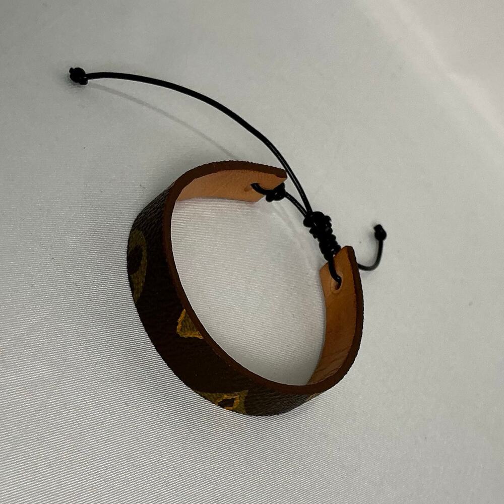Louis Vuitton Monogram Canvas Slide Bracelet Vachetta leather